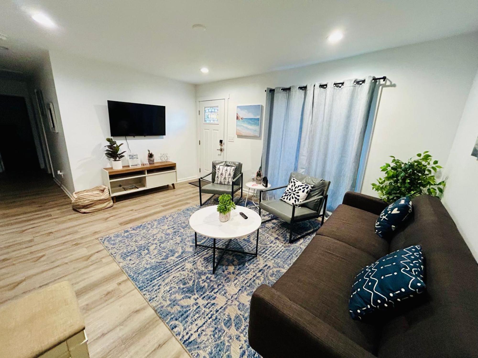 Modern Home Near Uptown Clt, Airport And More Charlotte Zewnętrze zdjęcie